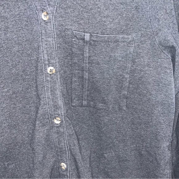 Women's Lululemon Grey Super Soft Button Down Shirt - Picture 4 of 8